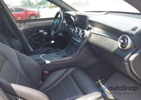 2020 Mercedes-Benz Glc 300 4Matic z USA, uszkodzony, nr VIN WDC0G8EB4LF754308